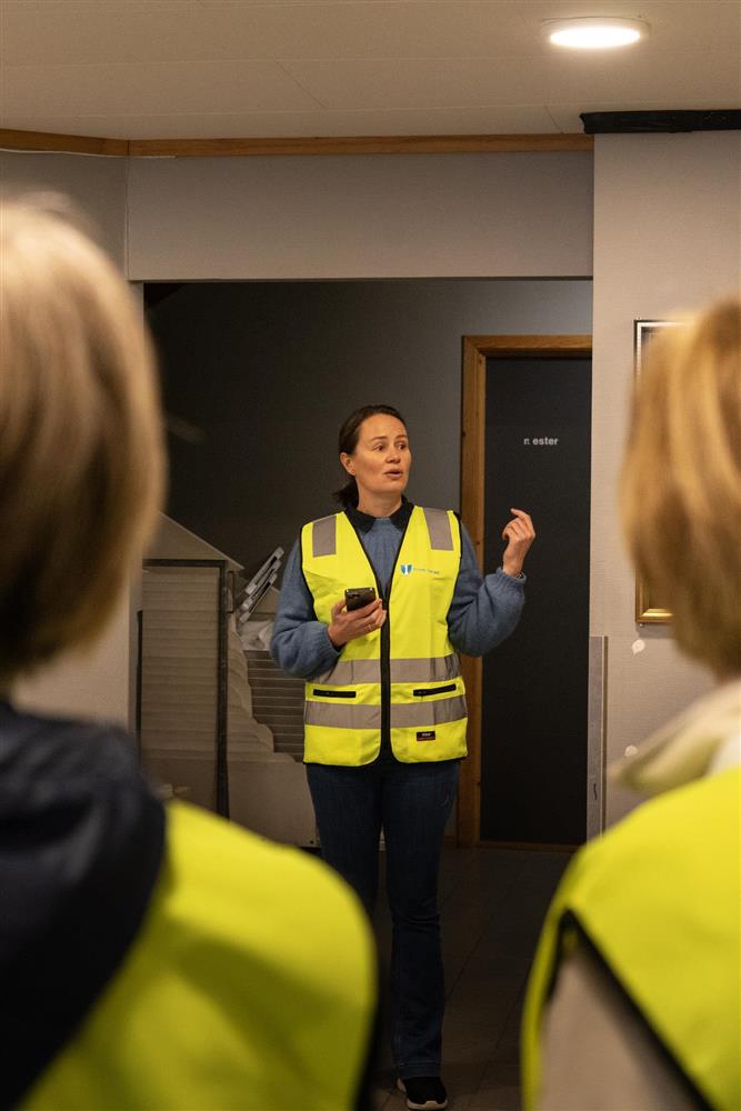 Orientering av dei frrivillige på pårørandesenteret. - Klikk for stort bilete