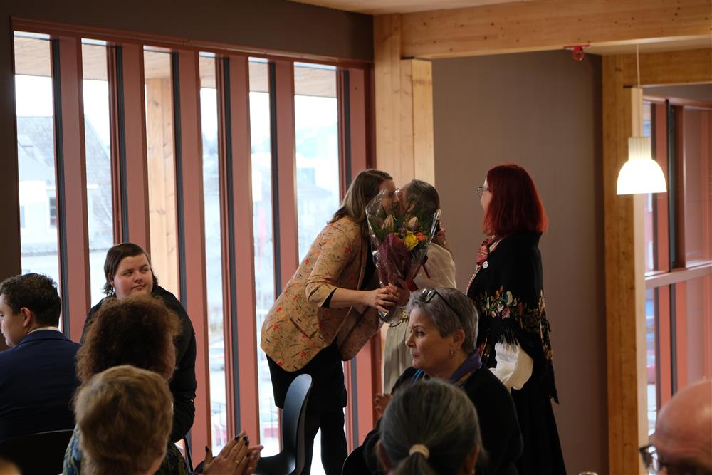 Offisiell opning av Kvam vidaregåande skule og kulturhus - Klikk for stort bilete